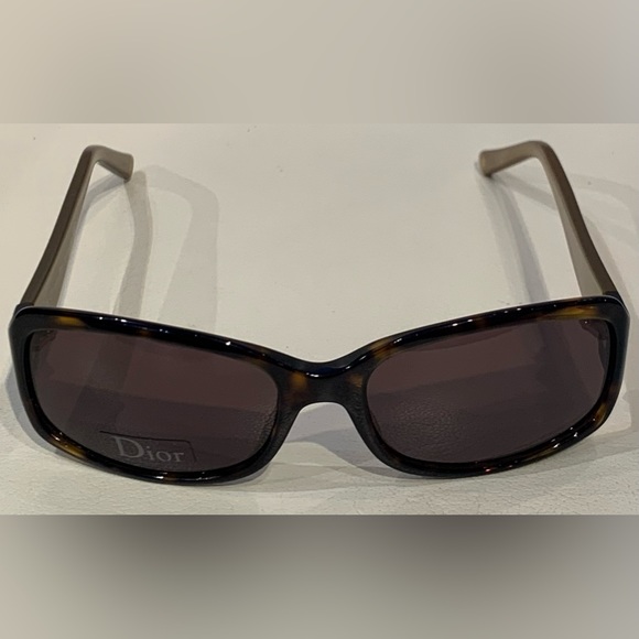 New Christian Dior Sunglasses - Picture 5 of 14